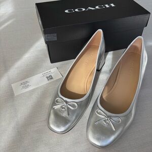 NEW Coach Ava Ballet Pump Silver Metallic 9 | Classic Chic